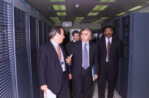 Moniz (center) tours a supercomputer.